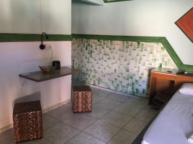 הולמברה Lux Motel מראה חיצוני תמונה